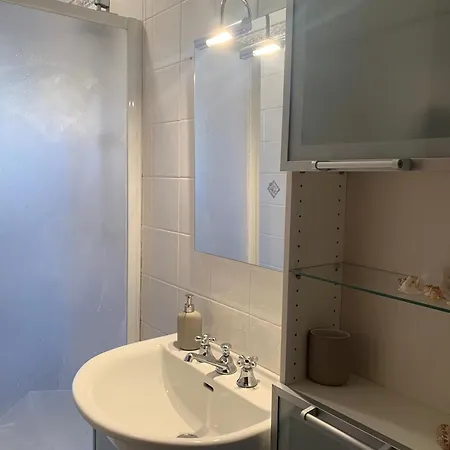 Casa Mattia Ground Floor No 1 *